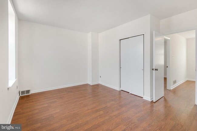 Building Photo - 3306 Haverford Ave