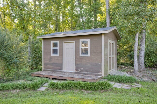 Building Photo - 3892 Beaver Brook Dr