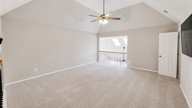 Building Photo - 2416 McCarran Dr