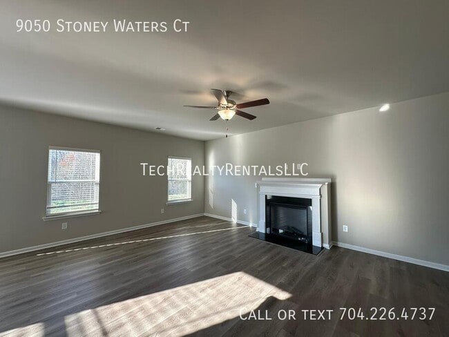 Building Photo - 9050 Stoney Waters Ct