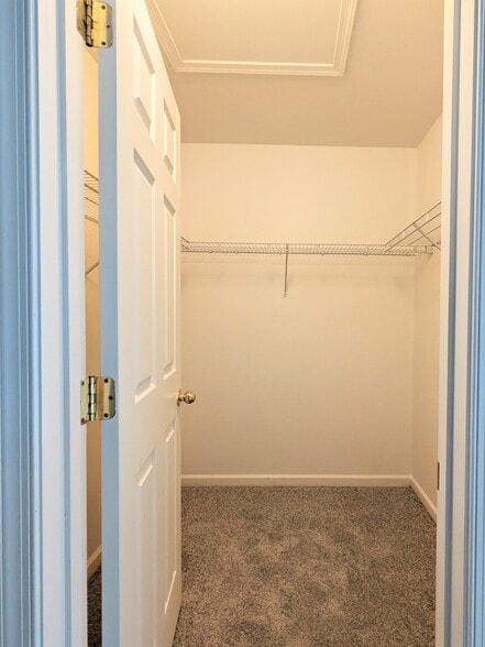 Building Photo - 7123 Silverleaf Oak Rd