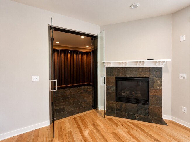 Building Photo - 4Bd/2.5Ba Bothell Home