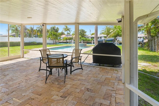 Building Photo - 7 Sunset Ln