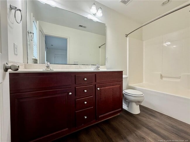 Building Photo - 52 Expedition Dr