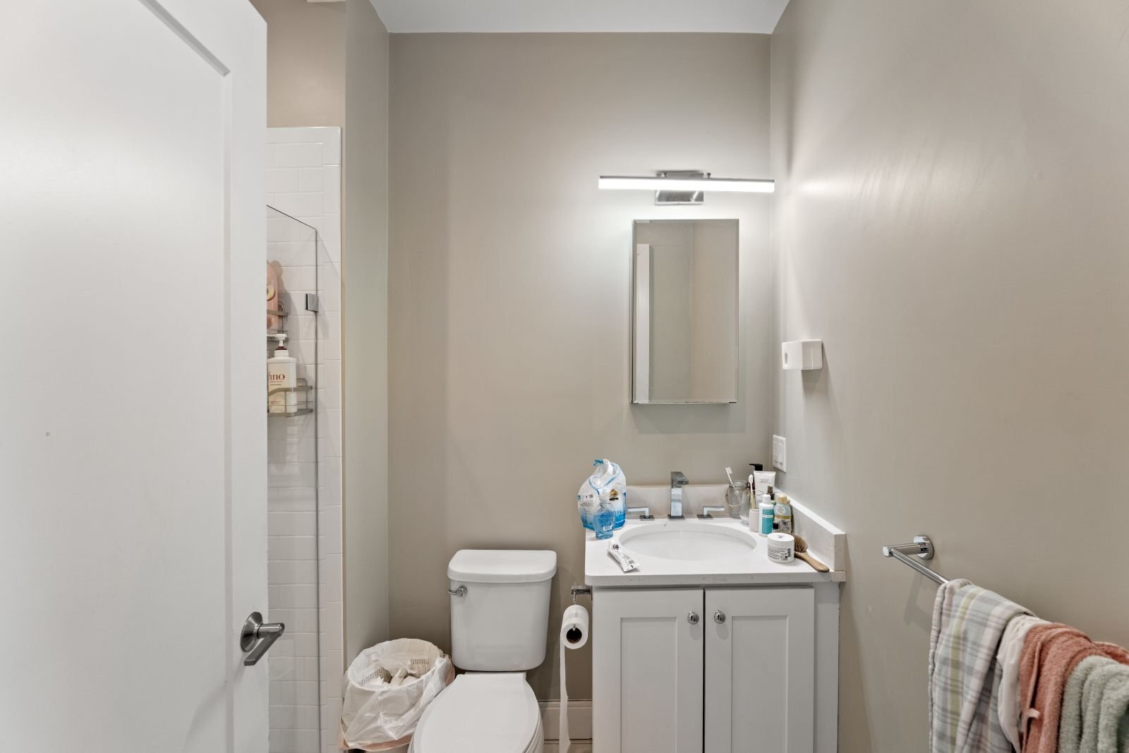 Building Photo - 1457 Tremont St