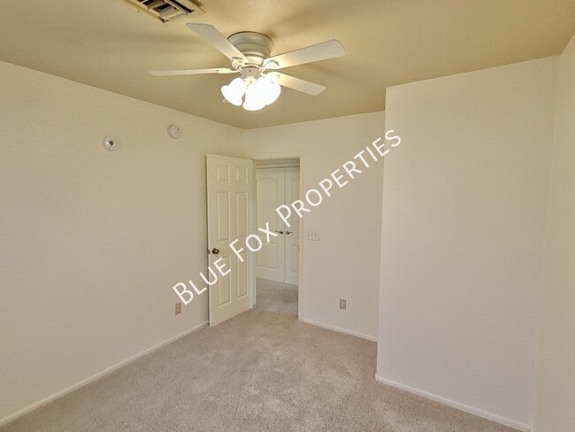 Building Photo - 6442 E Mary Dr
