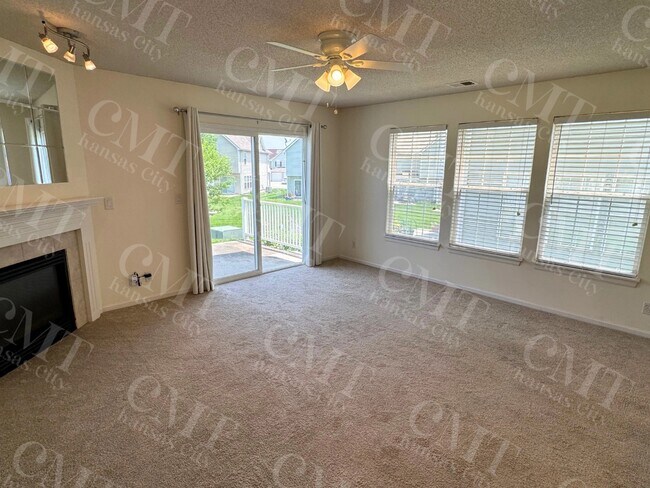 Building Photo - 8027 N Elmwood Ave