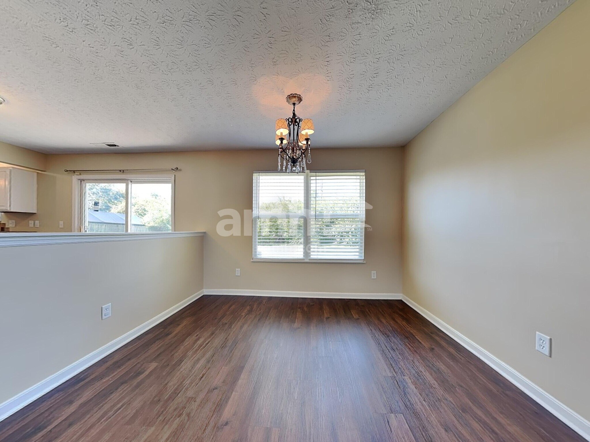 Building Photo - 107 Worthington Dr