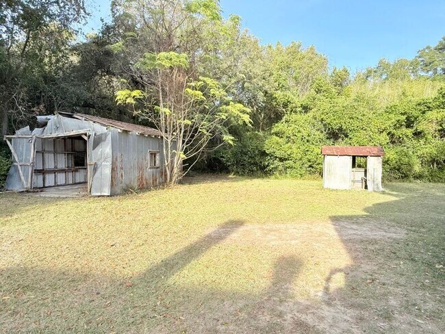 Building Photo - 218 Seamarge Ln