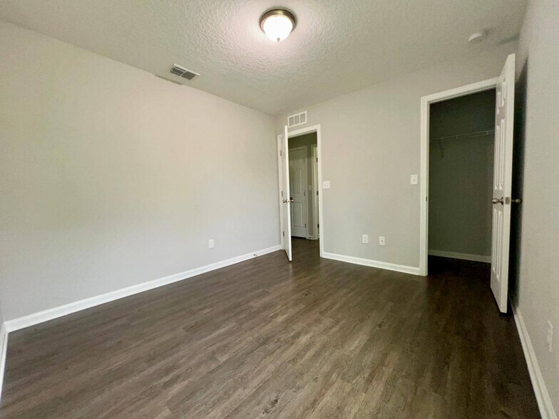 Rear Bedroom - 8514 Peach St