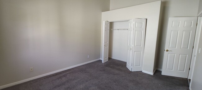 Building Photo - Adorable Home!!! $500 OFF FIRST MONTHS RENT!