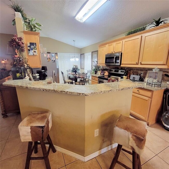 Building Photo - 319 Grand Royal Cir