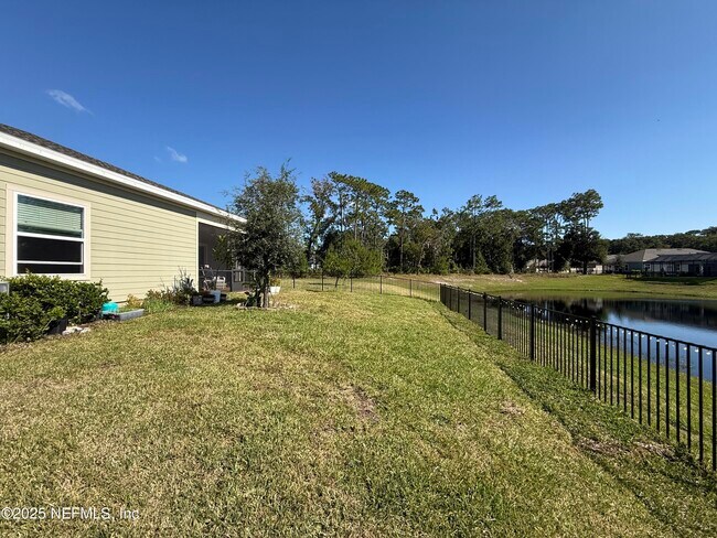 Building Photo - 141 Ren Wy