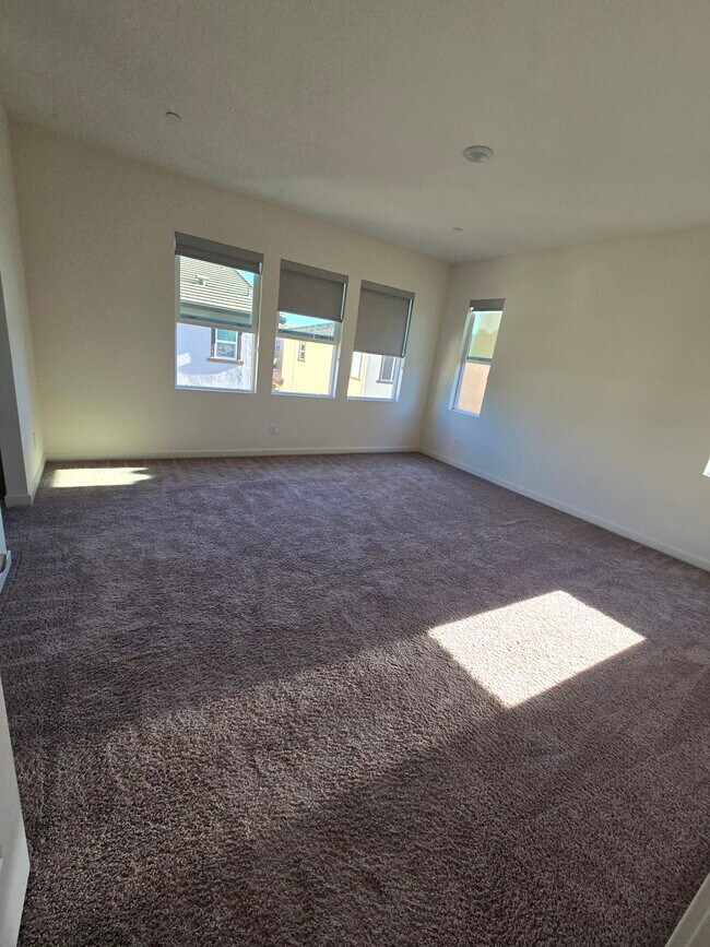 Building Photo - 3956 Aristotle Cir