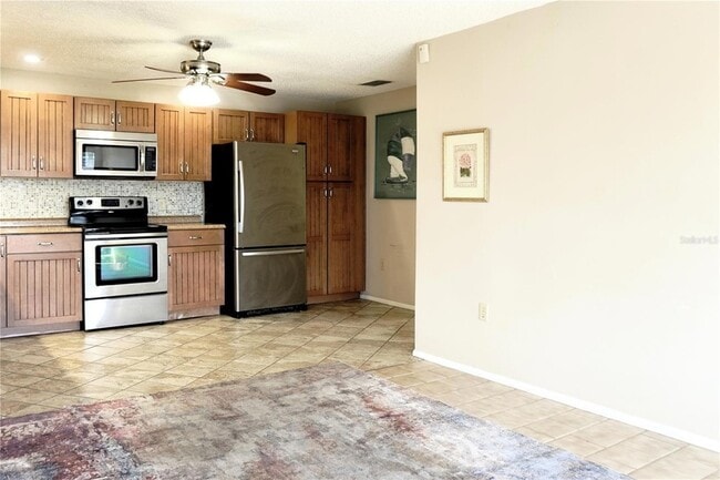 Building Photo - 4334 Tahitian Gardens Cir