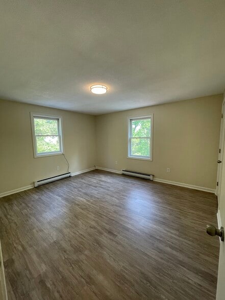 Building Photo - 395 Wilbraham St