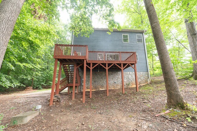 Building Photo - 4916 Gold Crest Dr