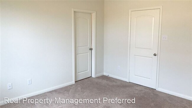 Building Photo - 20731 Solstice Point Dr