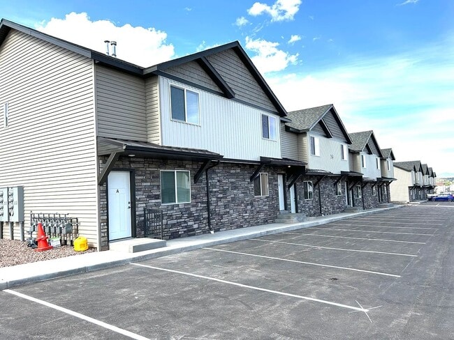 Building Photo - 920 S 25 E