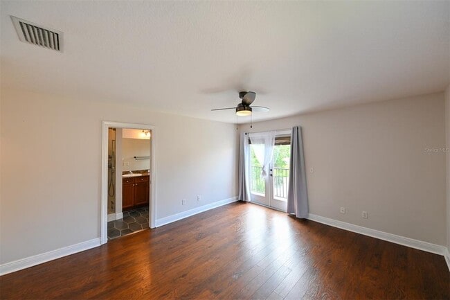 Building Photo - 277 Valencia Cir