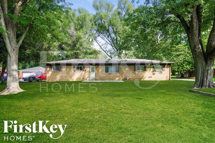 Primary Photo - 3880 W Smith Valley Rd