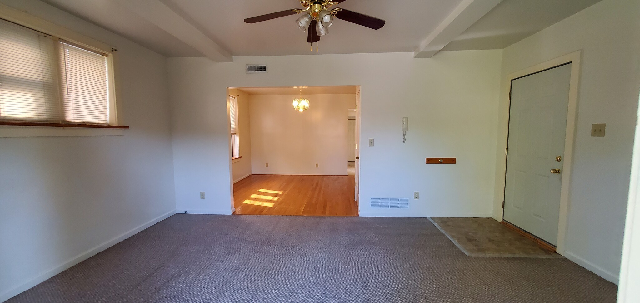 Building Photo - 6253 Cates Ave