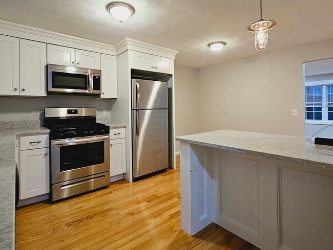 Building Photo - 344 Neponset St