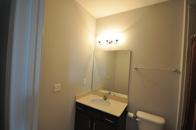 Building Photo - Large Home at Work Golf Village