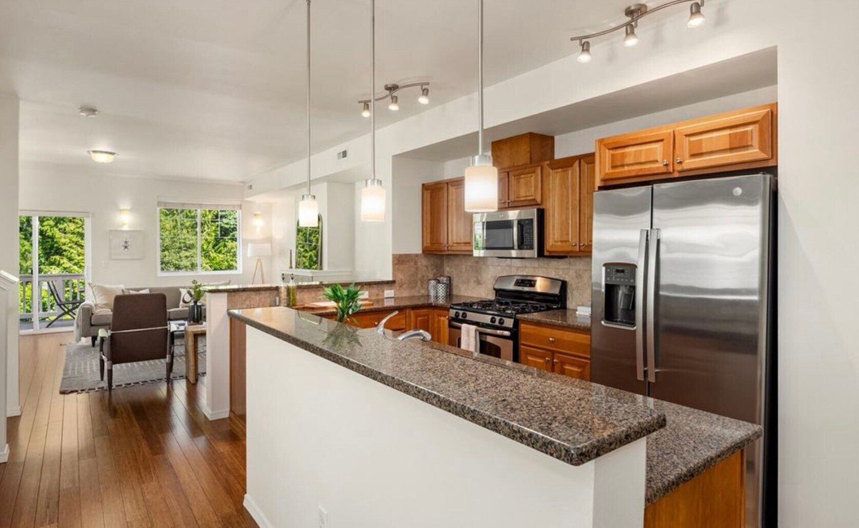 Building Photo - 1059 156th Ave NE