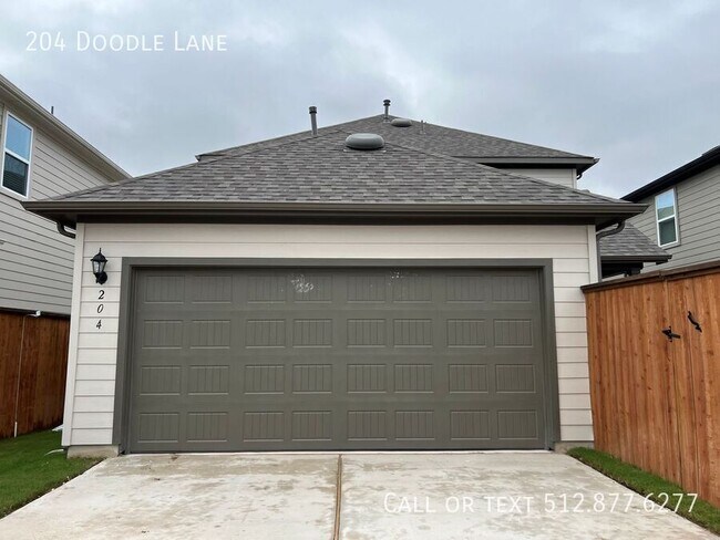 Building Photo - 204 Doodle Ln