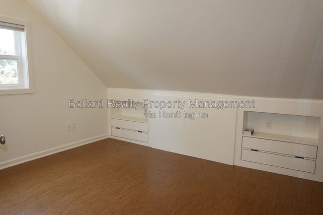 Building Photo - 6737 27th Ave NW