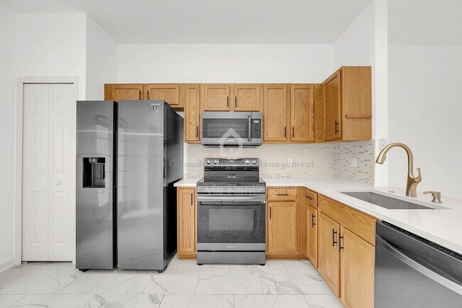 Building Photo - 14057 Wild Majestic St
