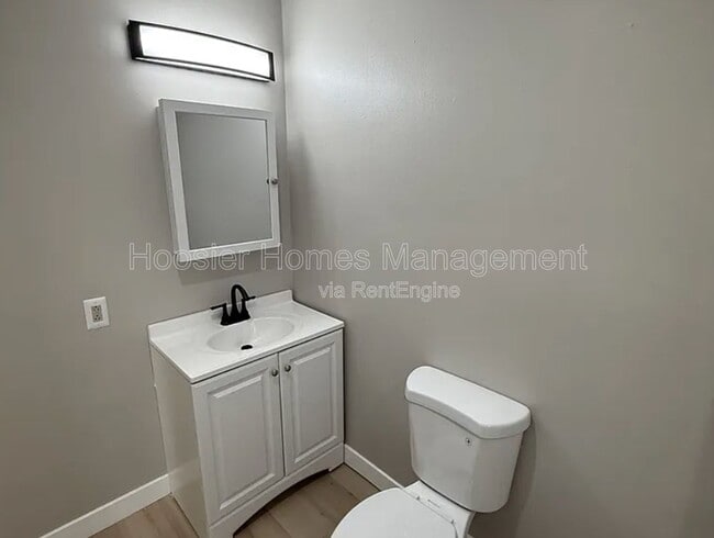 Building Photo - 1412 Wolf Ct