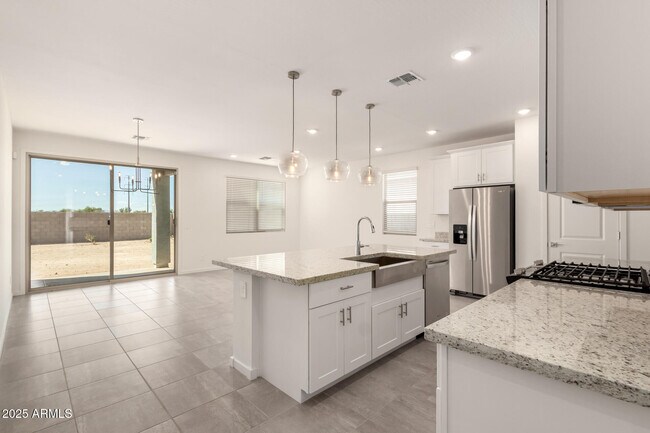 Building Photo - 3732 S 87th Dr