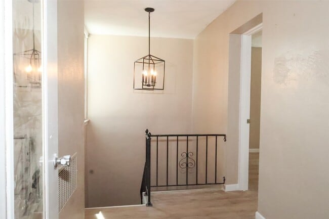 Building Photo - 3723 Wisconsin Ave