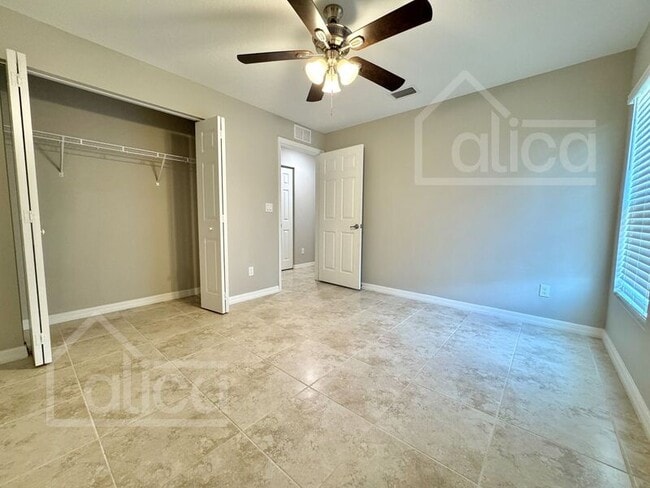 Building Photo - 3271 Hale Ave