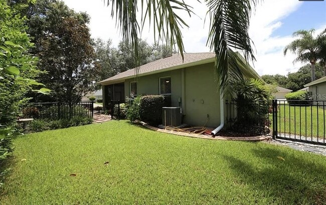 Building Photo - 5324 Cottonwood Tree Cir