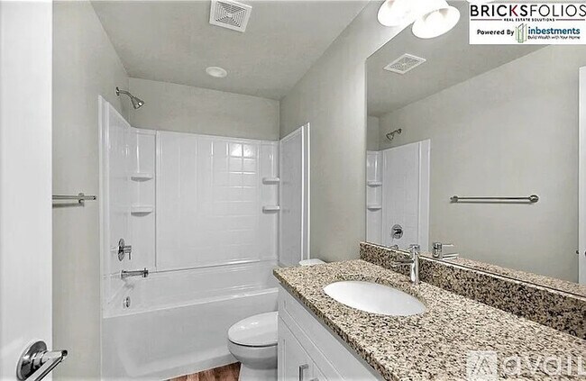 Building Photo - Welcome Home to Your Perfect Sanctuary in Monroe
