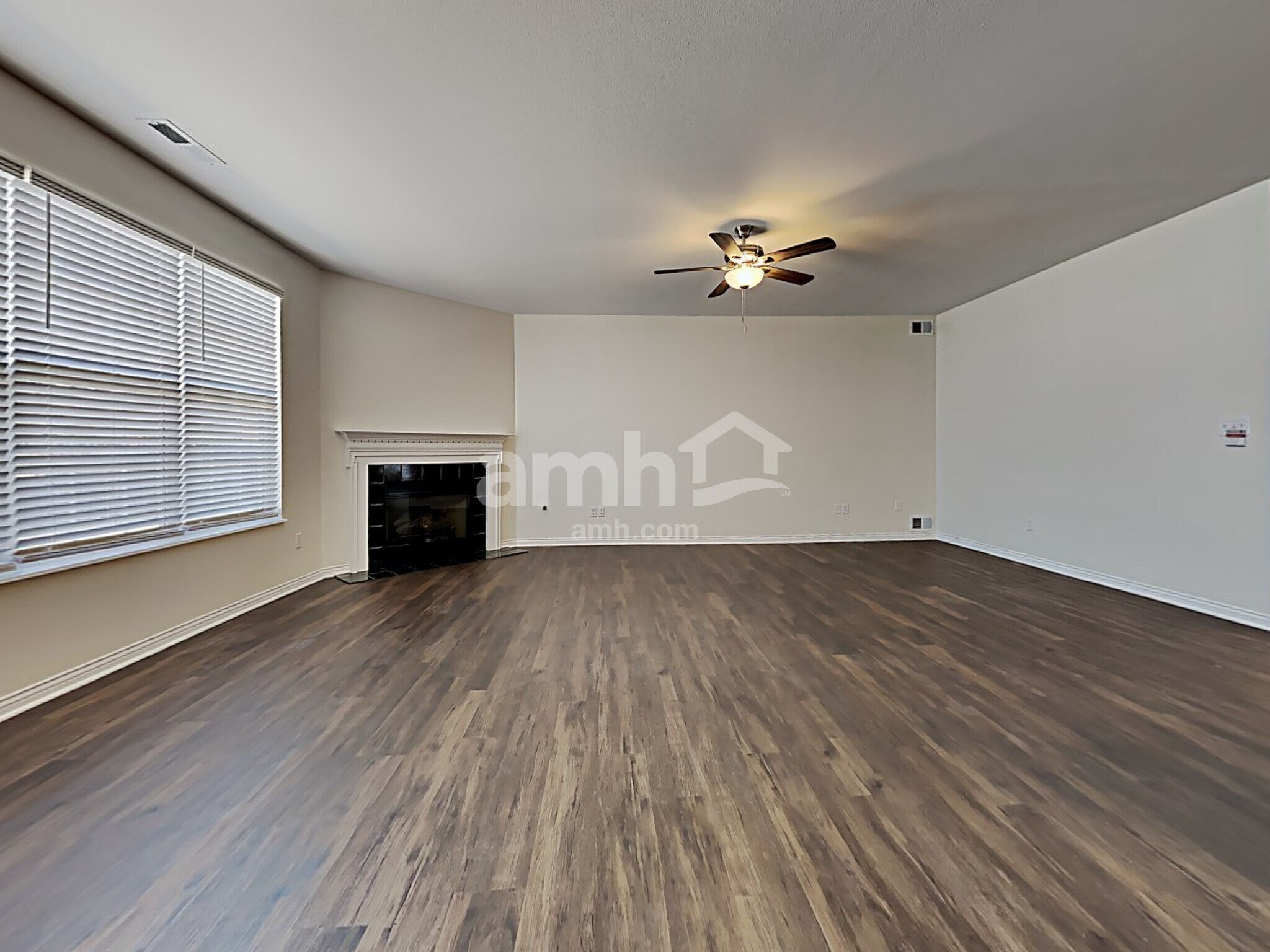 Building Photo - 6392 Pemboke Ct