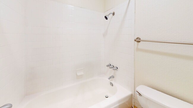 Building Photo - 481 Ignacio Blvd