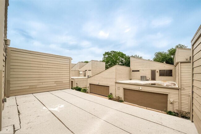 Building Photo - 1566 Prairie Grove Dr
