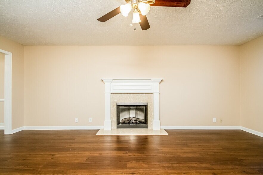 Building Photo - 408 Glenmore Ct