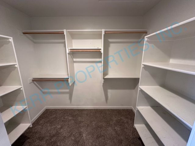 Building Photo - Spacious 4-Bed Gem in Gresham with 2.5 Baths and 2,665 Sq Ft of Comfort!