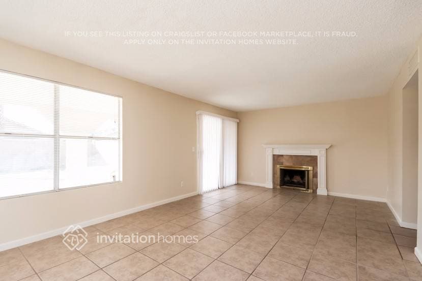 Building Photo - 4453 W Taro Dr