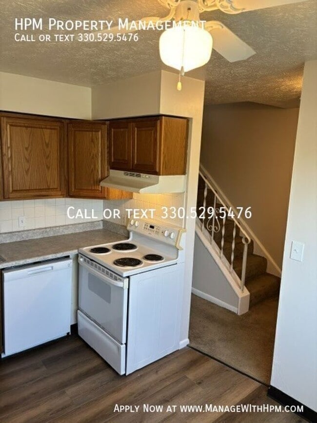 Building Photo - 181 W Overdale Dr