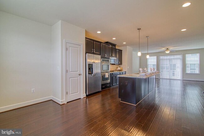 Building Photo - 6034 Camerons Ferry Dr