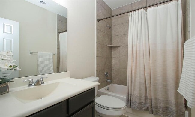 Building Photo - 21615 Rainfall Park Dr