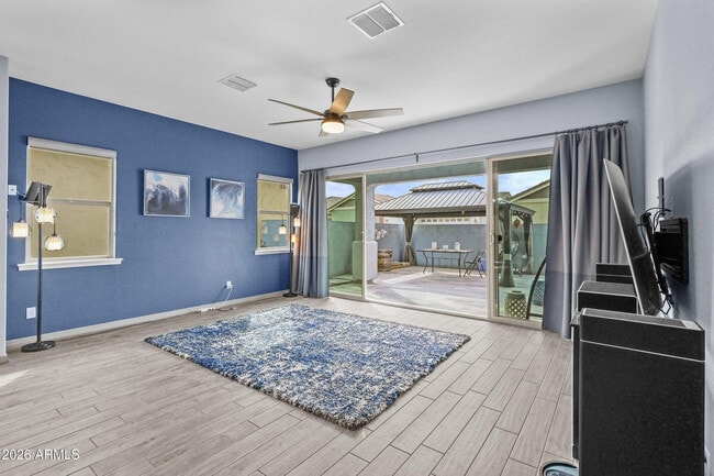 Building Photo - 4451 E Bernice St