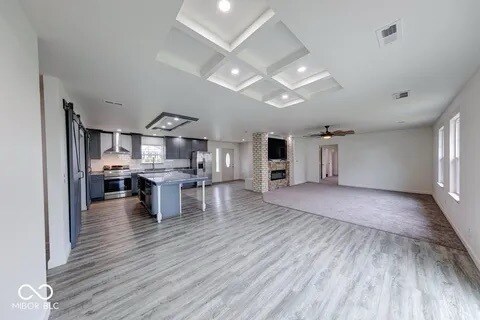 Building Photo - 32 Downing Dr