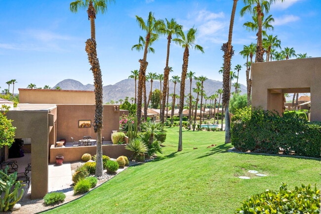 Building Photo - 73416 Mariposa Dr